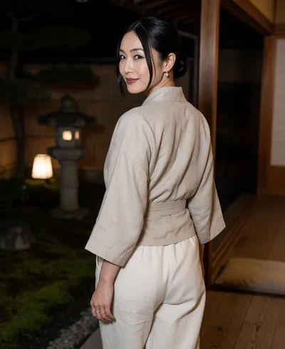 Mayu, photo